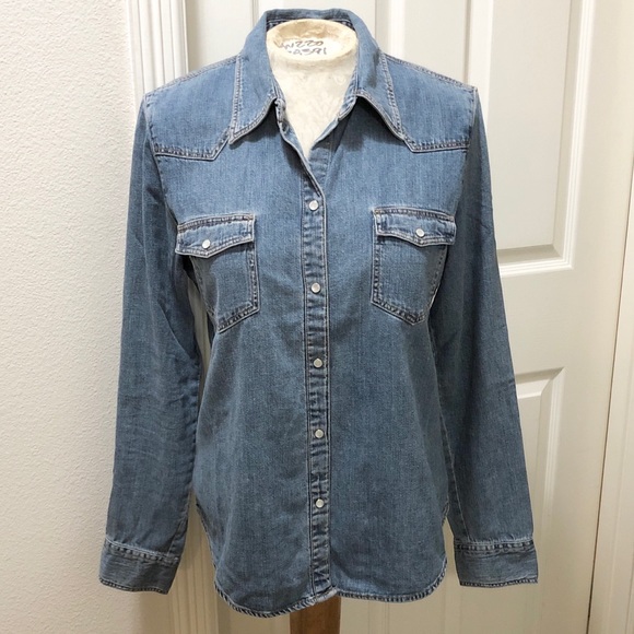 GAP Tops - Vtg Gap Women’s Denim Button Down Western Shirt- L